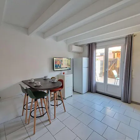 Apartamento Maison Rénovée Avec Piscine, Parking Privé Et Proche à - Fr-1-387-185 Marseillan (Herault)