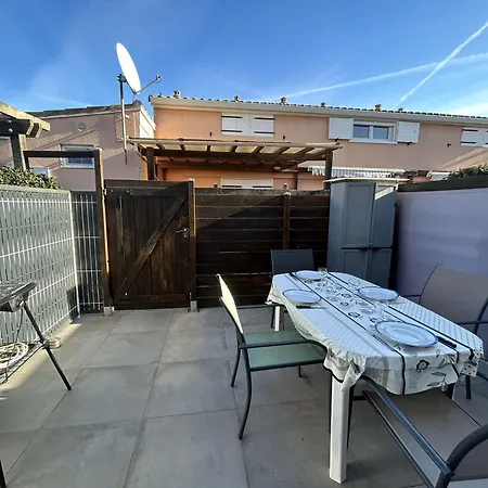 Apartamento Maison Rénovée Avec Piscine, Parking Privé Et Proche à - Fr-1-387-185