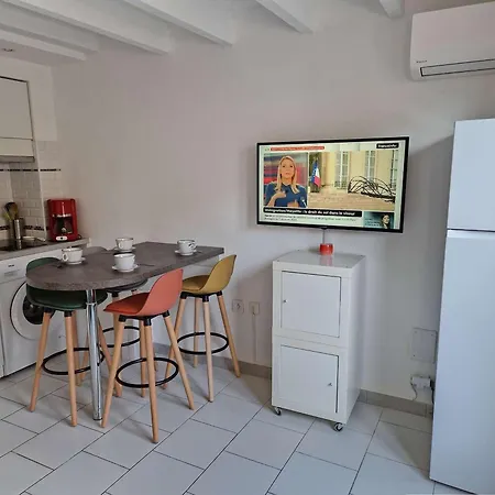 Apartamento Maison Rénovée Avec Piscine, Parking Privé Et Proche à - Fr-1-387-185 *